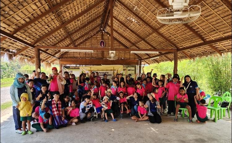 กิจกรรมเข้าค่ายคุณธรรมจริยธรรม ณ โรงเรียนนายร้อยพระจุลจอมเกล้า นครนายก 🌸เด็กๆได้ออกไปเรียนรู้ ได้สัมผัสบรรยากาศใหม่ๆ นอกห้องเรียน ได้ทำกิจกรรมที่สนุกสนาน สอดแทรกคุณธรรมจริยธรรมที่ดีงาม